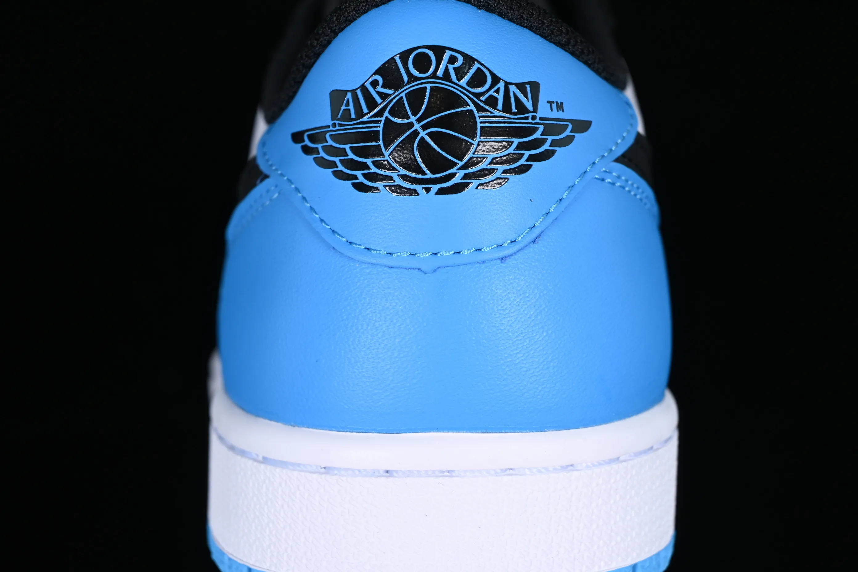 All categories Air Jordan Jordan series basketball shoes Air Jordan 1 Low LJR version Air Jordan 1 Low OG "UNC" AJ1 Joe 1 blue and white low-top basketball shoes CZ0790-104